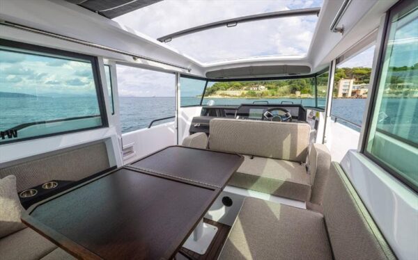Axopar 37 Cabin – Transfer Glyfada → Mykonos